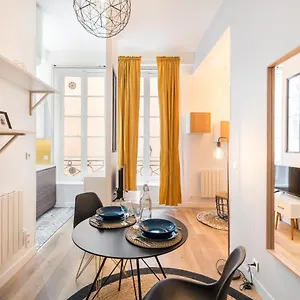 Honore - Baleine Apartment
